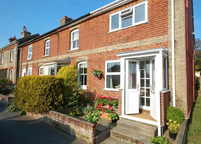 Walnut Cottage